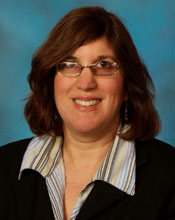 head shot of Tami