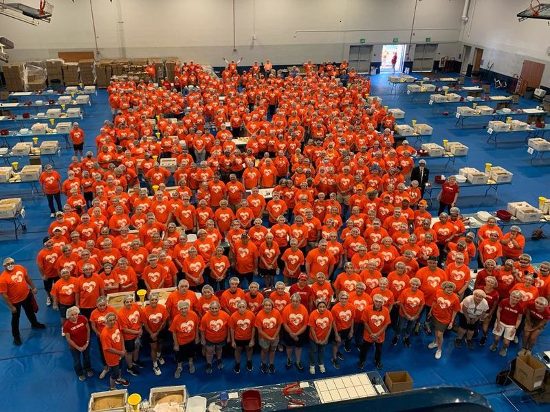 500 volunteers for The Big Cheese