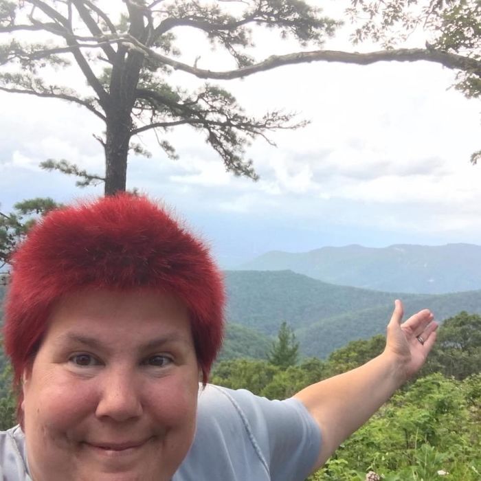 Tracey Witmyer hiking