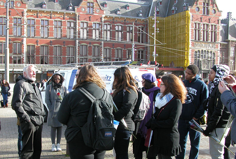 Students and faculty members exploring Amsterdam.
