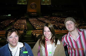 Students in the UN General Assembly 
